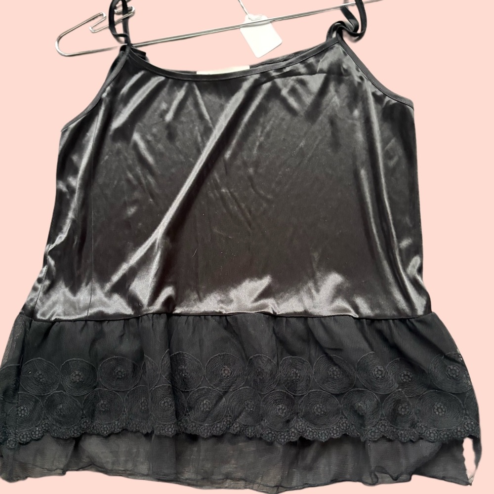 O2 Collection Black Satin Lace Trim Cami Top | Medium | Y2K Layered Tank